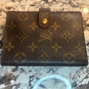 Louis Vuitton Classic Monogram Card Holder Agenda